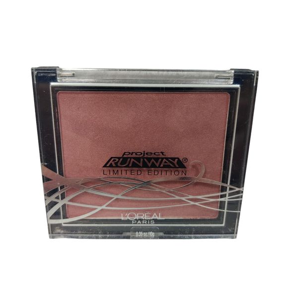 L'Oreal Wear Infinite Project Runway Blush 226 The Temptress'‎ Blush - Picture 1 of 4
